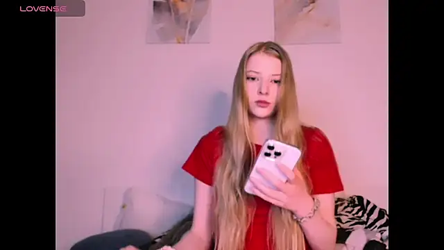  Milana Sparkl75  online show from 01.11.26