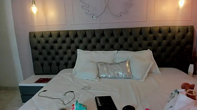 carol 69 online show from 12.21.25