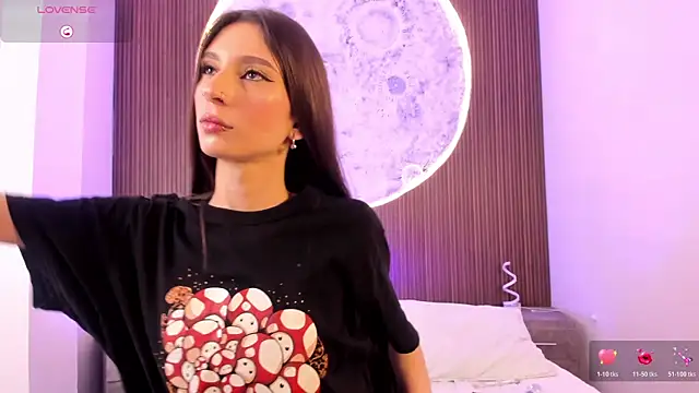 IvannaVolk  online show from 02.11.26