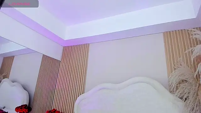 Vera Gold  online show from 01.17.26