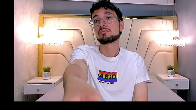 JonnyGreey online show from 11.29.25