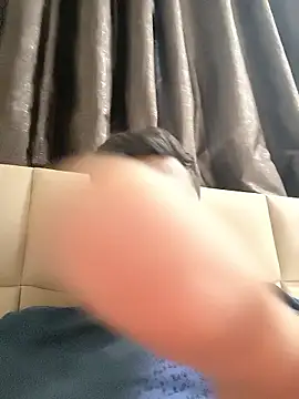 Snapshot of rara0728 chatting on 01.11.26 rara0728 online show from 01.11.26