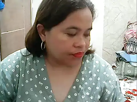 cutechubby online show from 12.14.25