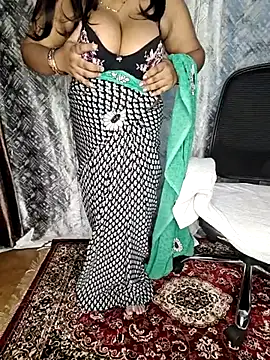 Snapshot of Curvy_Pooja chatting on 07.03.26 Curvy Pooja online show from 07.03.26