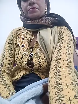 Snapshot of anjli_22 chatting on 01.11.26 anjli 22 online show from 01.11.26