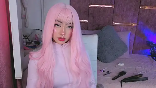 amberthangelss online show from 12.15.25