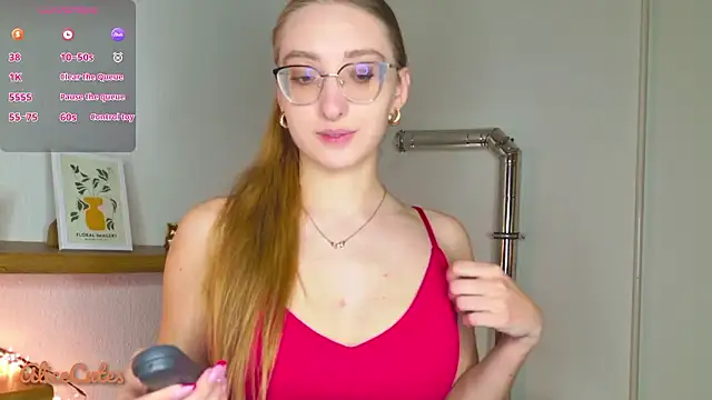 AliceCutes online show from 02.28.26