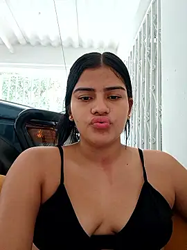 Snapshot of virgin_cunt chatting on 01.13.26 virgin cunt online show from 01.13.26