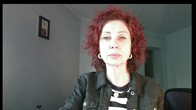 Snapshot of Kelly_Flurr chatting on 05.06.26 Kelly Flurr online show from 05.06.26