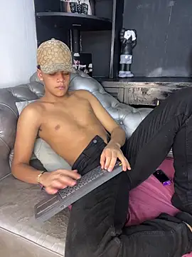 Isaac Collins  online show from 01.07.26