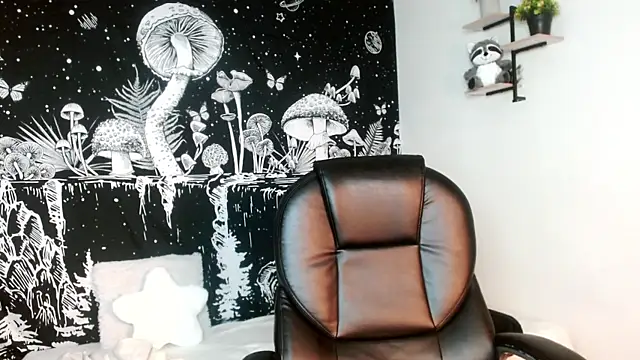 Michaelkoiv online show from 07.13.26