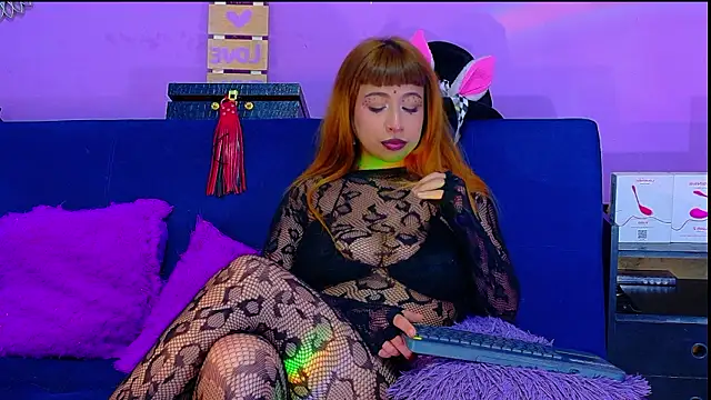 AriesVelvet online show from 02.07.26