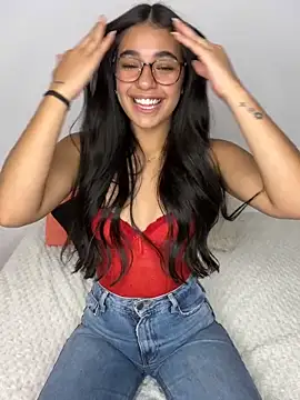 Jazmiin- online show from 04.13.26