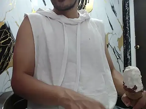 simonm667 online show from 04.03.26