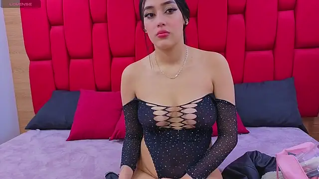 Snapshot of Venus_Horney chatting on 12.03.25 Venus Horney online show from 12.03.25