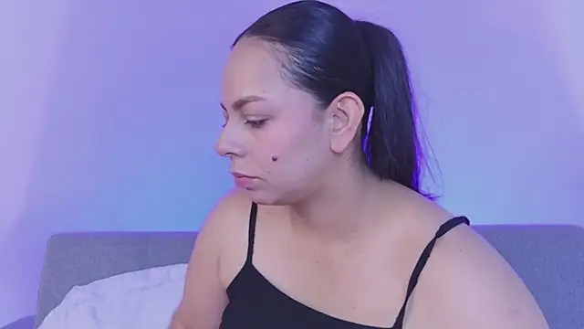 Snapshot of jimena_chic1 chatting on 07.18.26 jimena chic1 online show from 07.18.26