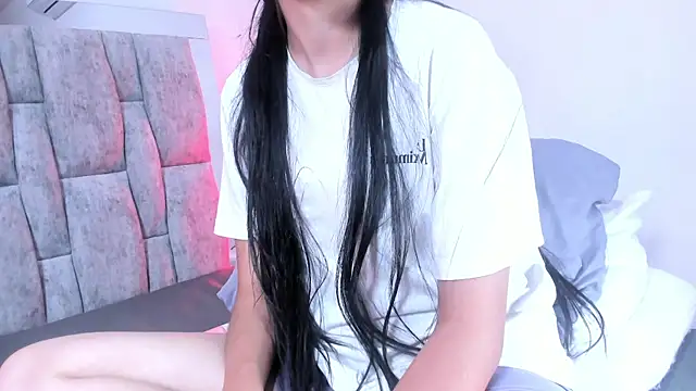 ZafiraNavarro online show from 04.04.26