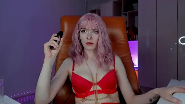 Snapshot of Mistress_Iris chatting on 06.29.26 Mistress Iris online show from 06.29.26