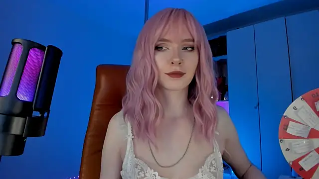 Snapshot of Mistress_Iris chatting on 07.13.26 Mistress Iris online show from 07.13.26