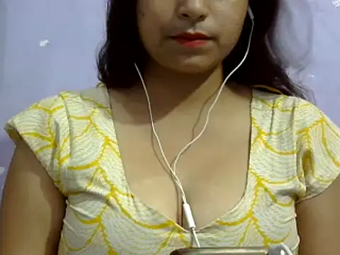 Snapshot of Sexyi_Alysha chatting on 07.05.26 Sexyi Alysha online show from 07.05.26
