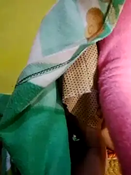 Miss khusi online show from 12.18.25