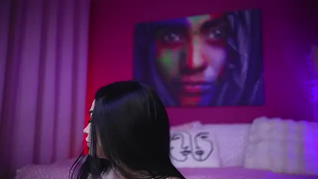 sashalorenzz online show from 12.14.25