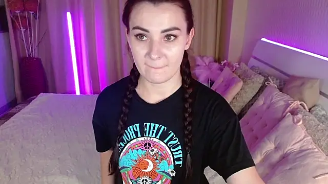 AdeleCutie online show from 11.30.25