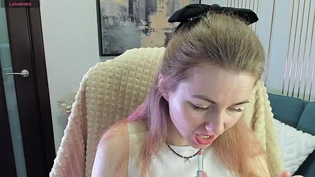 SofiAngela online show from 12.04.25