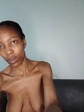 Snapshot of MsParisSmith chatting on 01.14.26 MsParisSmith online show from 01.14.26