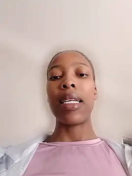 Snapshot of MsParisSmith chatting on 07.24.26 MsParisSmith online show from 07.24.26