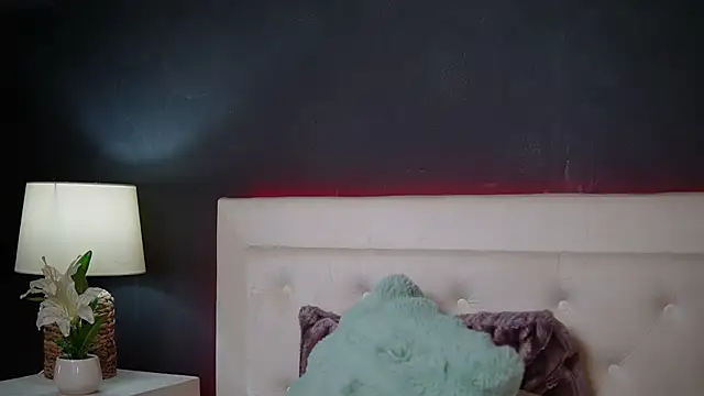 JosieLili online show from 01.12.26