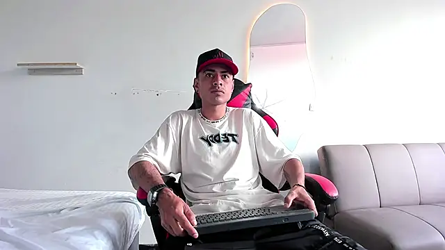 MatthewCullen online show from 12.04.25