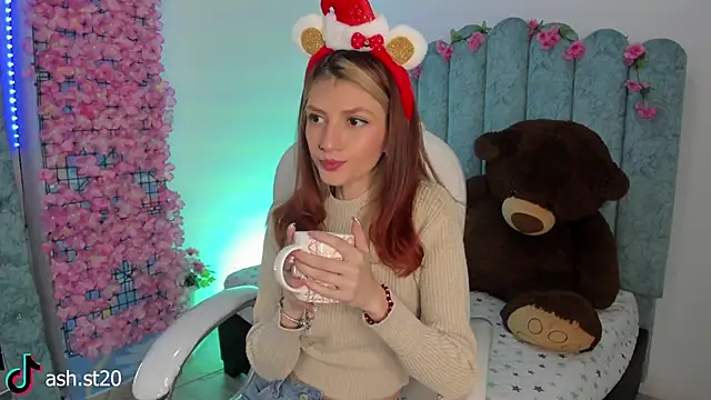 Ash 20  online show from 12.18.25