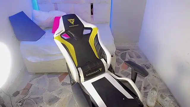 d moneyy  online show from 01.14.26