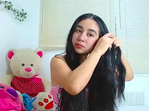 Snapshot of SiennaLorens chatting on 02.27.26 SiennaLorens online show from 02.27.26