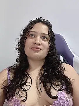 Alana 444 online show from 05.17.26
