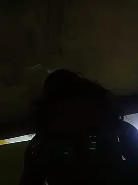 qaarlyfogosa online show from 12.15.25