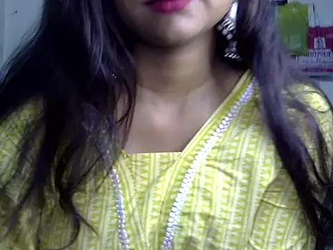 Snapshot of cute_rohani1 chatting on 06.20.26 cute rohani1 online show from 06.20.26