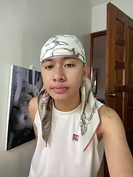 Snapshot of asiantwink0000 chatting on 02.03.26 asiantwink0000 online show from 02.03.26