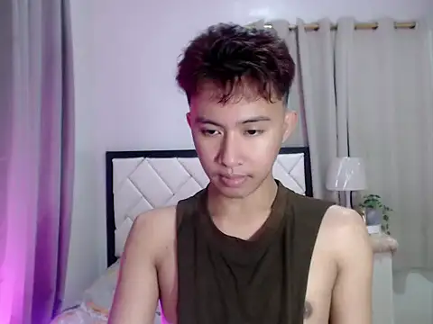 Snapshot of asiantwink0000 chatting on 02.20.26 asiantwink0000 online show from 02.20.26