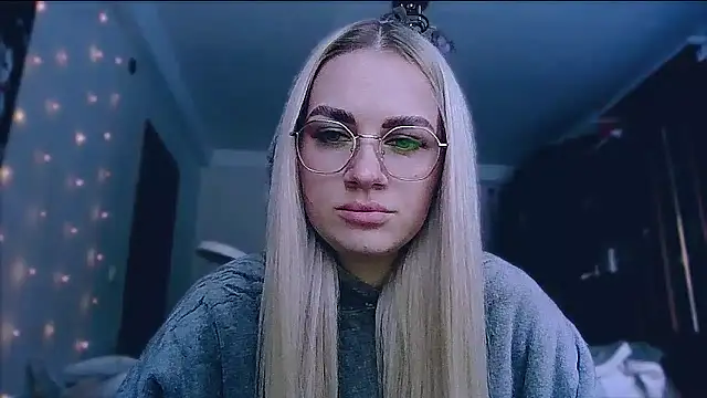 Whitehex666 online show from 01.12.26