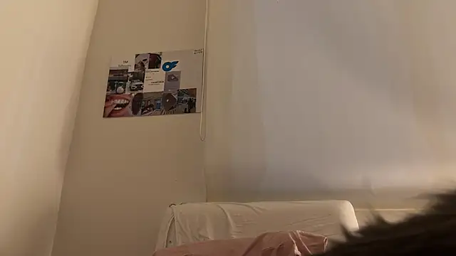 Alicatcua  online show from 02.16.26