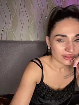 MonikaSi online show from 02.25.26