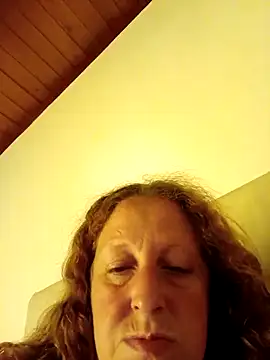 Snapshot of nikiarg chatting on 02.19.26 nikiarg online show from 02.19.26