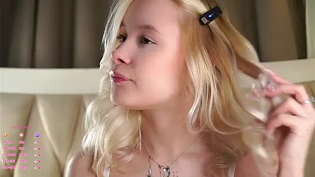 AunclreaVache online show from 02.13.26