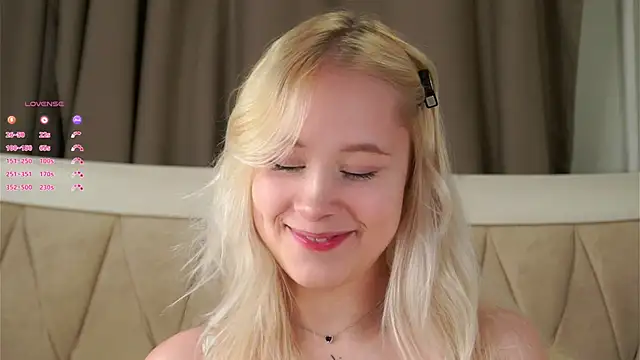 AunclreaVache online show from 02.15.26