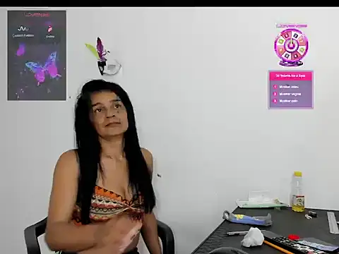 Snapshot of sweetCatallina chatting on 05.28.26 sweetCatallina online show from 05.28.26