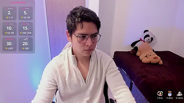 Snapshot of Asta_YunoXXX chatting on 04.12.26 Asta YunoXXX online show from 04.12.26