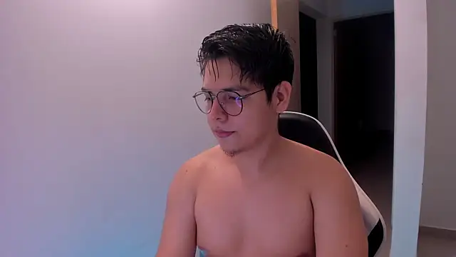 Snapshot of Asta_YunoXXX chatting on 06.13.26 Asta YunoXXX online show from 06.13.26