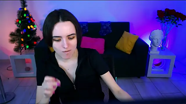 KateWillows online show from 01.07.26